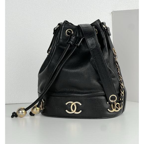 Chanel Vintage Black Caviar Drawstring Shoulder Bucket Bag - Picture 2 of 16